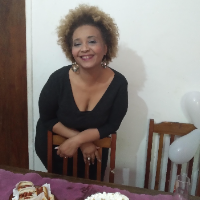 TANA NARUBIA DOS SANTOS DORNELLES: Atendente Terapêutico em Porto Alegre que atende Pessoas com Deficiência